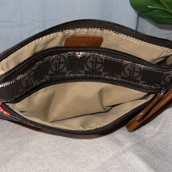 Gianni Bernini Clutch - Picture 4 of 9